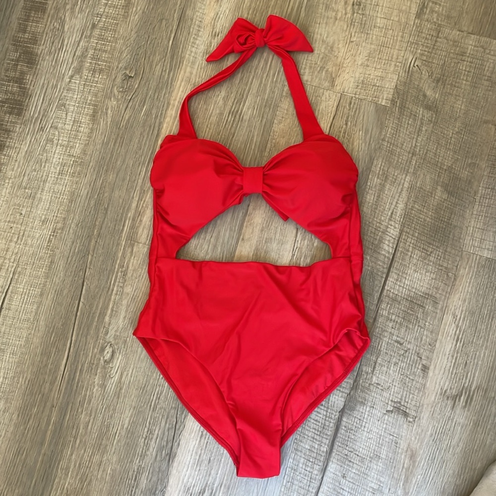 RACHEL ROY Cherry Twist Front Keyhole Swimsuit Large